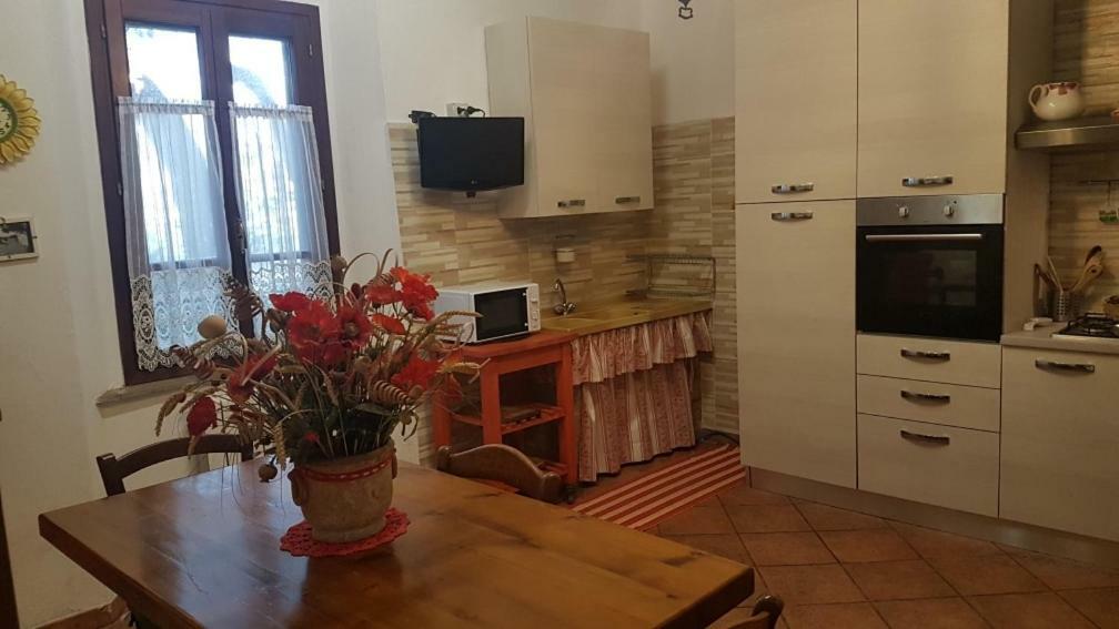 Nibbiaia Casa Valbellaヴィラ エクステリア 写真